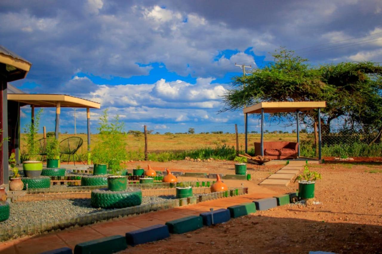 Amanya 3-Bedroom Hut Amboseli Bagian luar foto