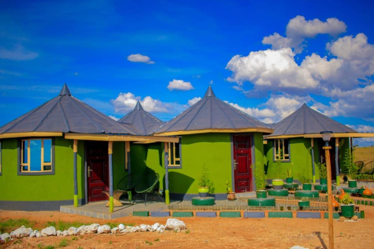 Amanya 3-Bedroom Hut Amboseli Bagian luar foto