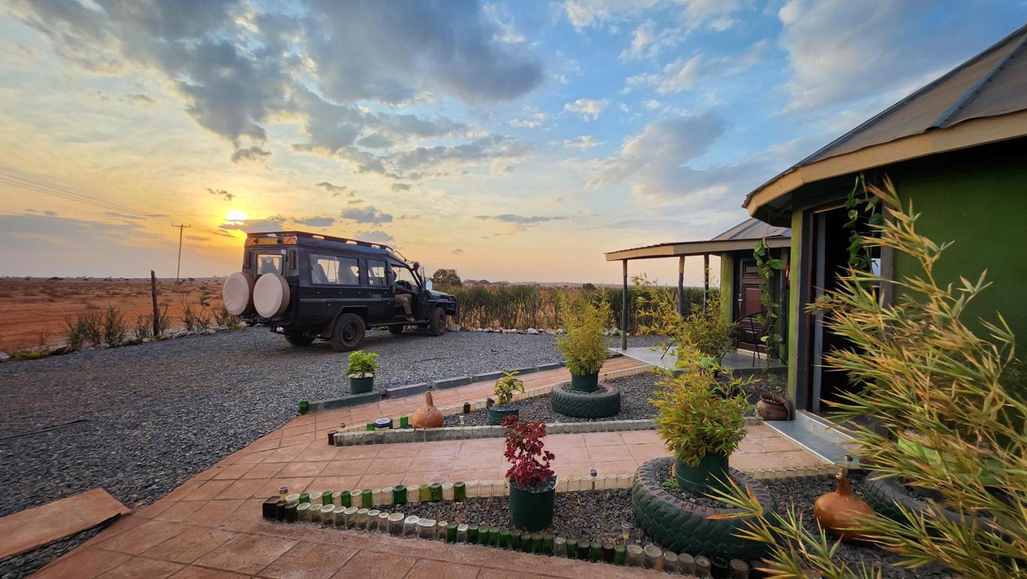 Amanya 3-Bedroom Hut Amboseli Bagian luar foto